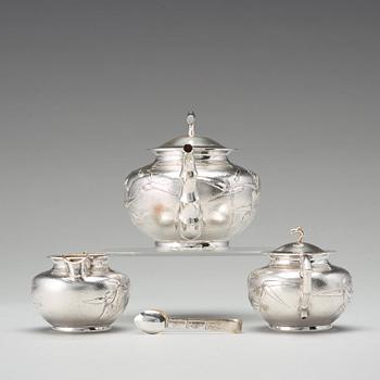 A Chinese silver tea set, early 20th Century.