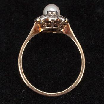 RING, guld 14 K, pärla samt diamanter  tot. ca 0,56ct, Paavo Koski Helsingfors 1951.