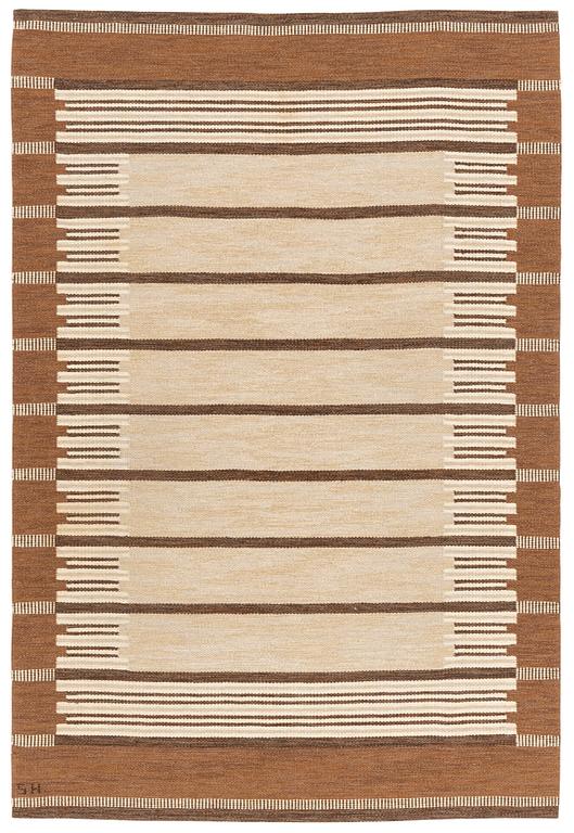 A carpet, flat weave and tapestry weave, signed SH (Svensk hemslöjd) 229 x 154 cm.