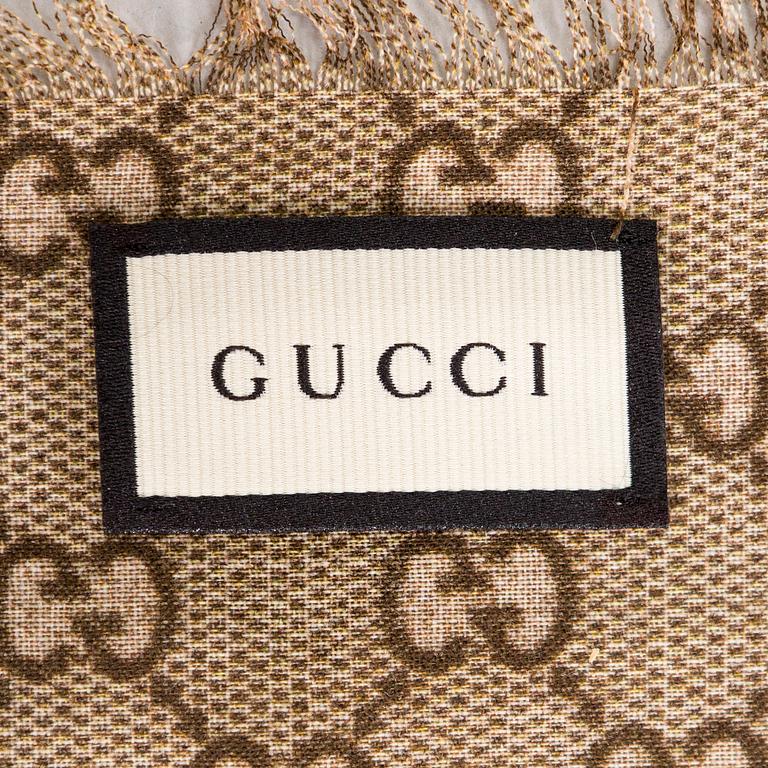 Gucci, A wool scarf.