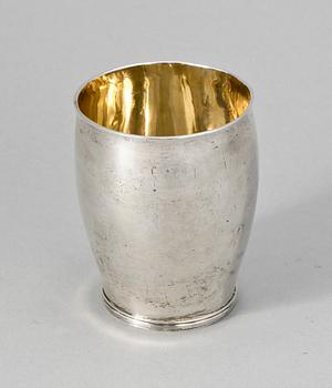 BÄGARE, silver. Gustaf Lindegren, Hälsingborg 1828. Vikt 89 gr.