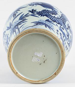 VAS, porslin, Kina, 1800/1900-tal.