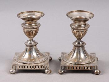 LJUSSTAKAR, ett par, silver, gustaviansk stil. GAB 1907.