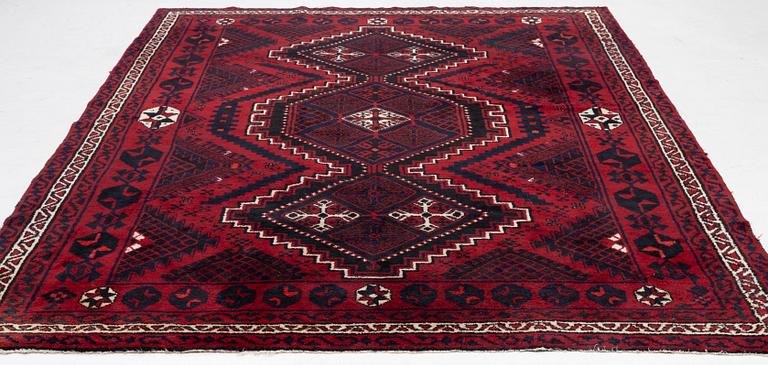 Carpet, oriental, approx. 325 x 235 cm.