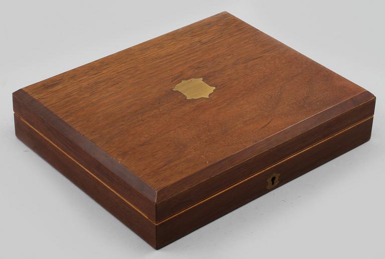 FISKBESTICK, pläter, Johnston & Co, Glasgow, Storbritannien, tidigt 1900-tal.