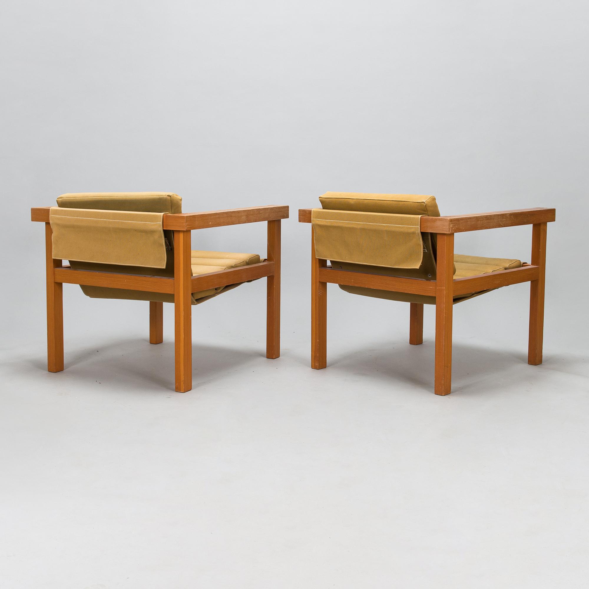 Haroma, Saarinen, and Salo, a pair of armchairs, collaborative artistic design 1960.