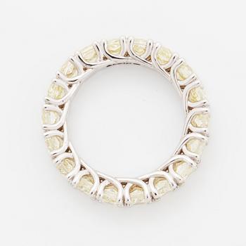 Cuschion-cut diamond eternity ring.