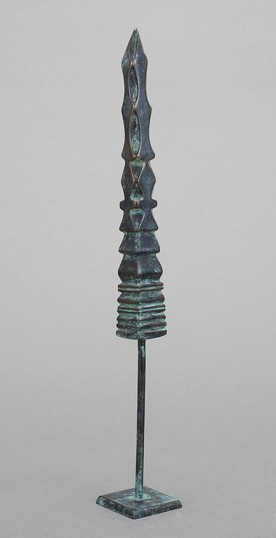 FALKO BEHRENDT, skulptur, brons, signerad och numrerad 139/500. Daterad 2007.