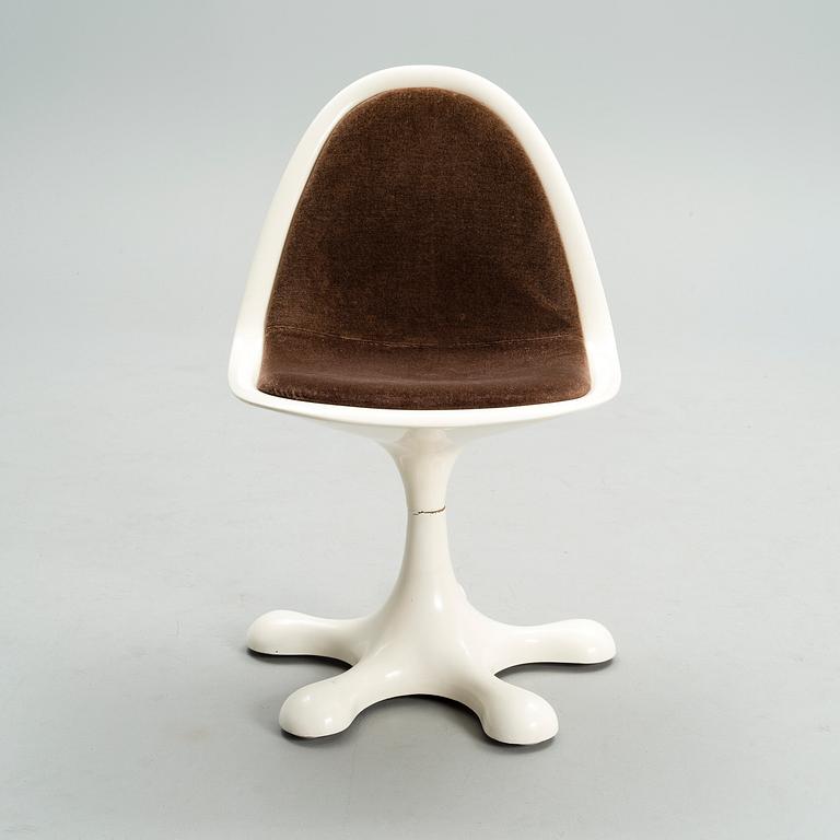 A CHAIR BY EERO AARNIO, "Orion", manufacturer Asko 1960s.