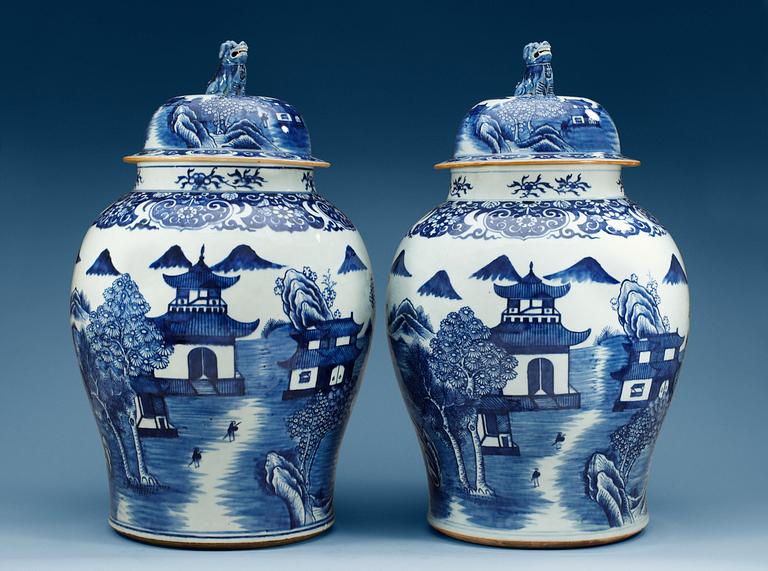 A pair of large blue and white palace jars with covers, Qing dynasty, Qianlong (1736-95).