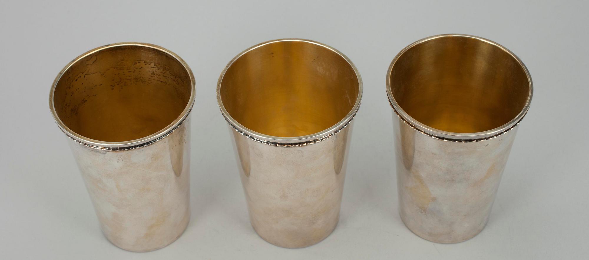 BÄGARE 3 st, silver, design S-A Gillgren, Stockholm, 1960 och 1961.