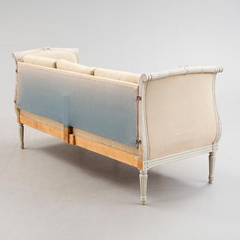 BANKETTSOFFA. Gustaviansk stil, omkr år 1900.