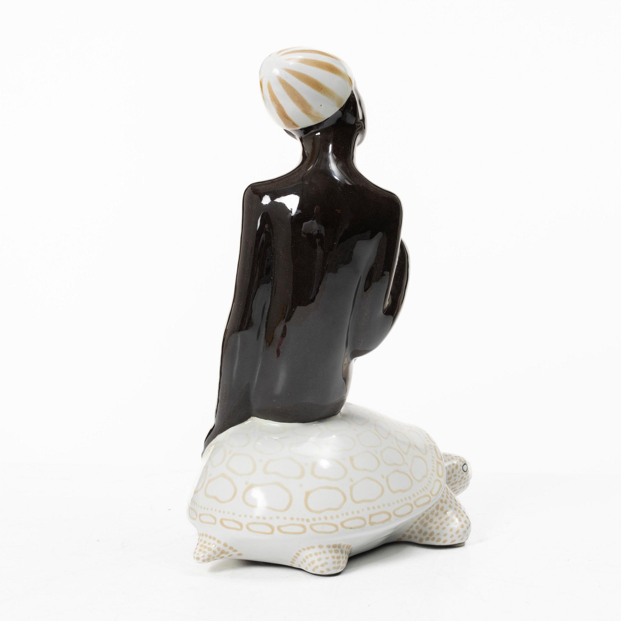 Mari Simmulson, a figurine, Upsala Ekeby.
