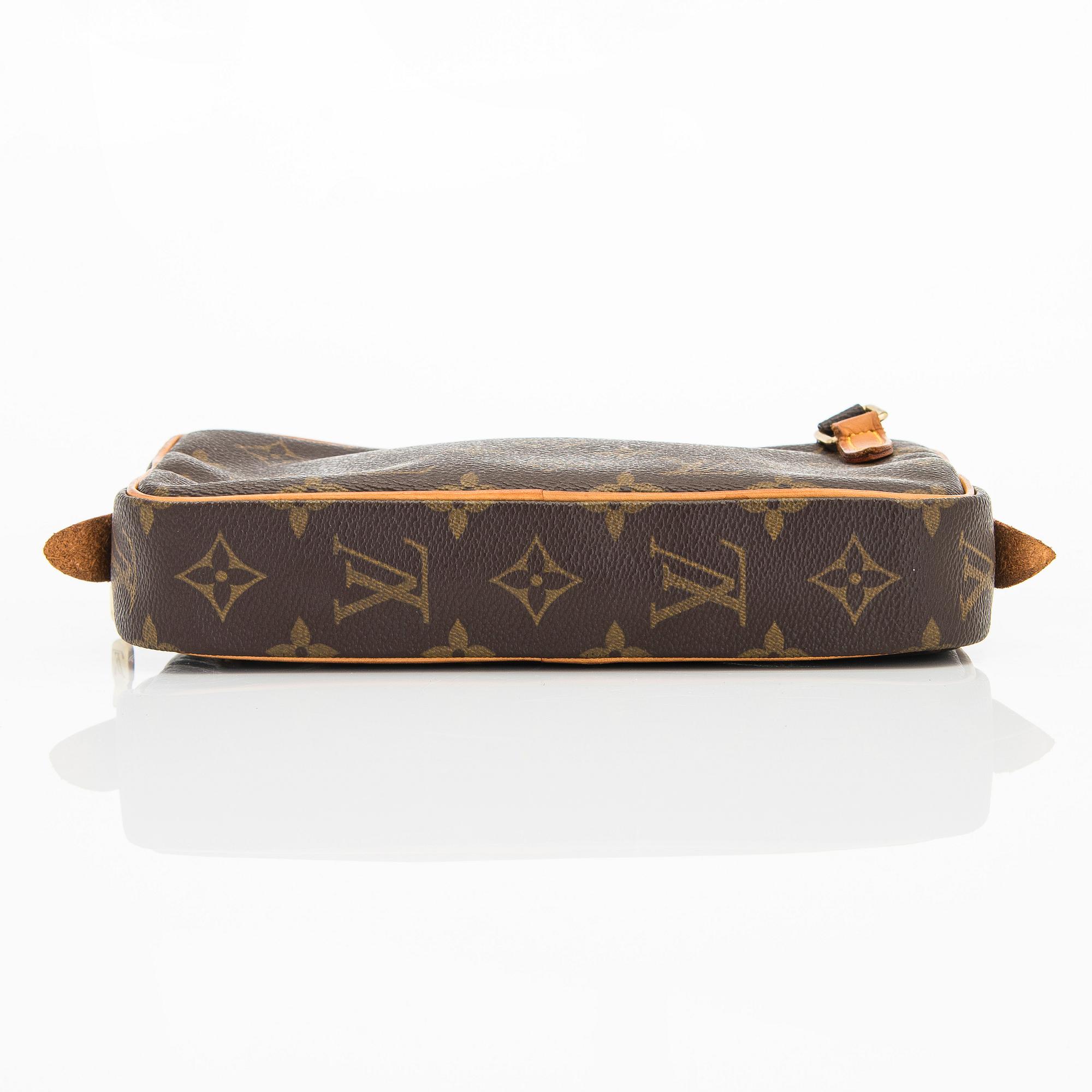 Louis Vuitton, väska, "Marly Bandoulière".