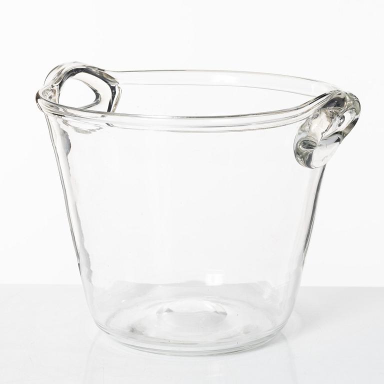 Nils Landberg, vinkylare, Orrefors.