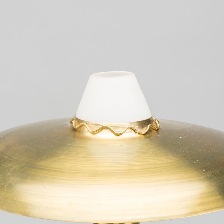 BORDSLAMPA, 1900-talets mitt märkt KLK.