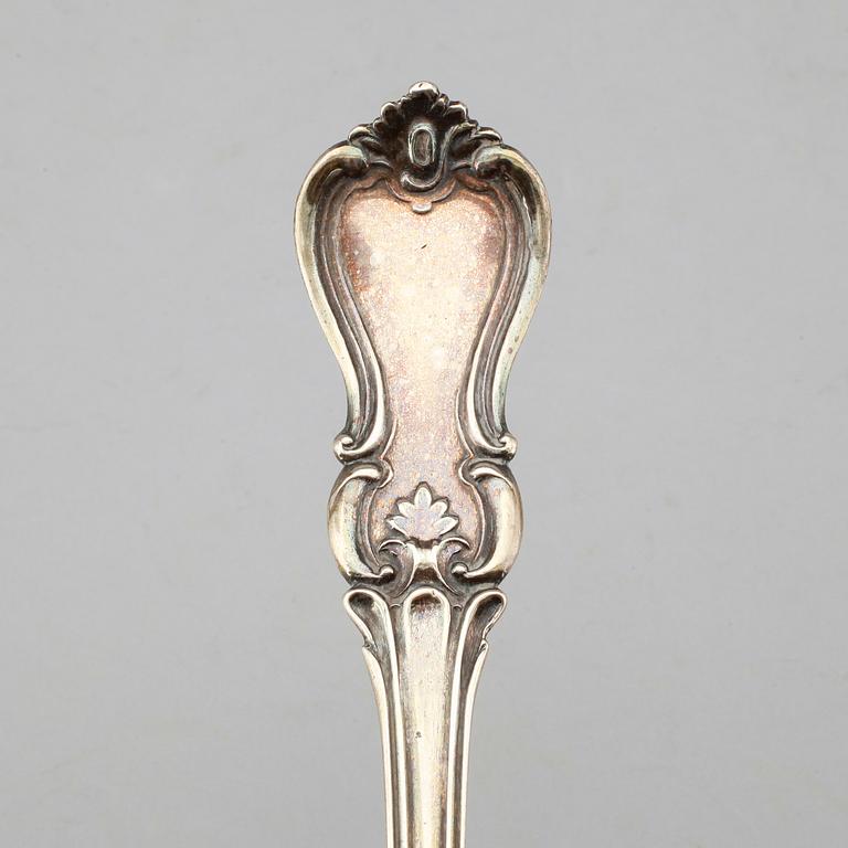 SOPPSLEV, silver, Stockholm 1871. Vikt ca 180 gram.