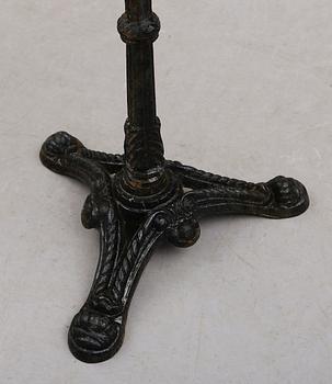 TRÄDGÅRDSBORD, 1900-talets andra hälft.