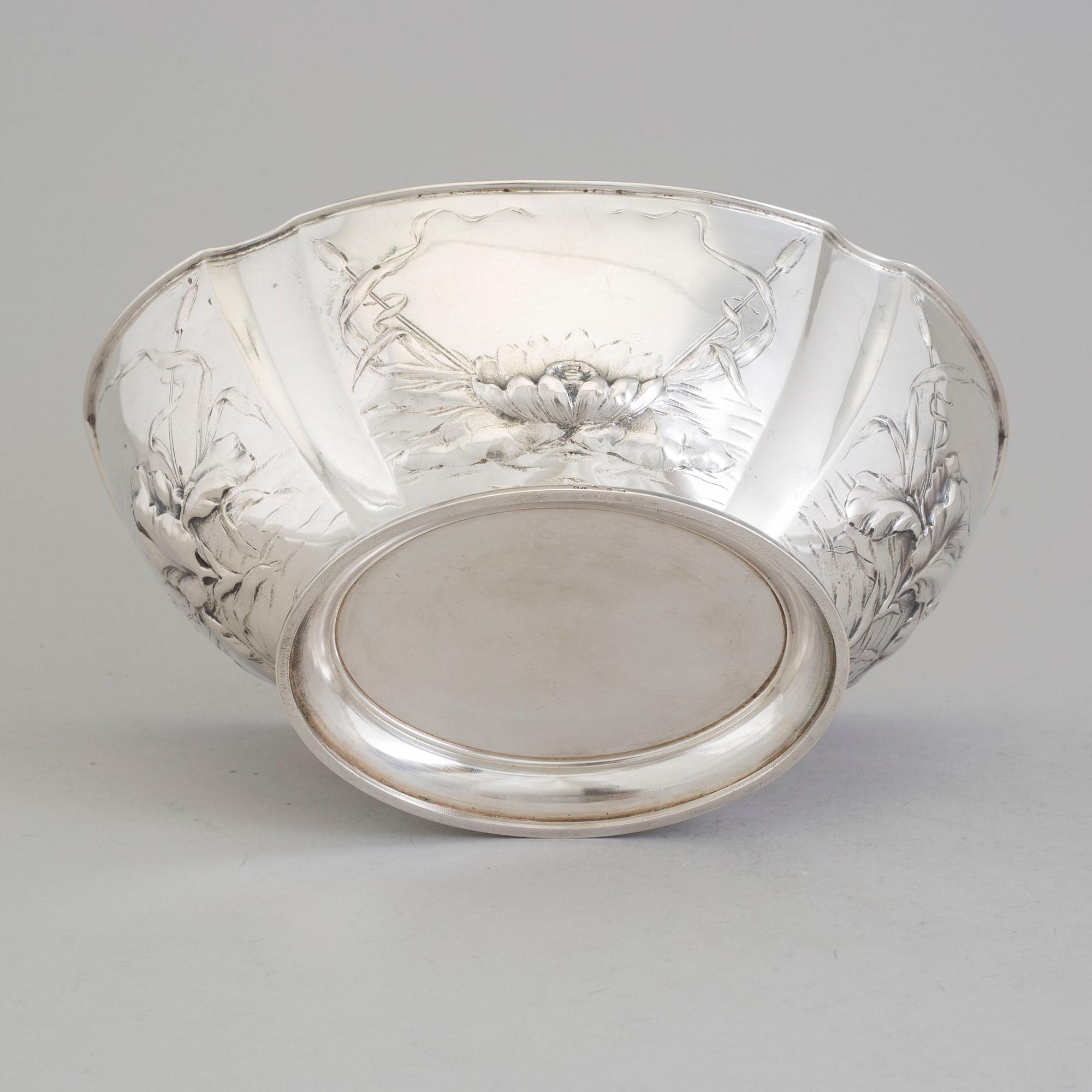 A Swedish Art Nouveau parcel-gilt jardinière centerpiece, maker's mark CF Carlman, Stockholm, 1913.