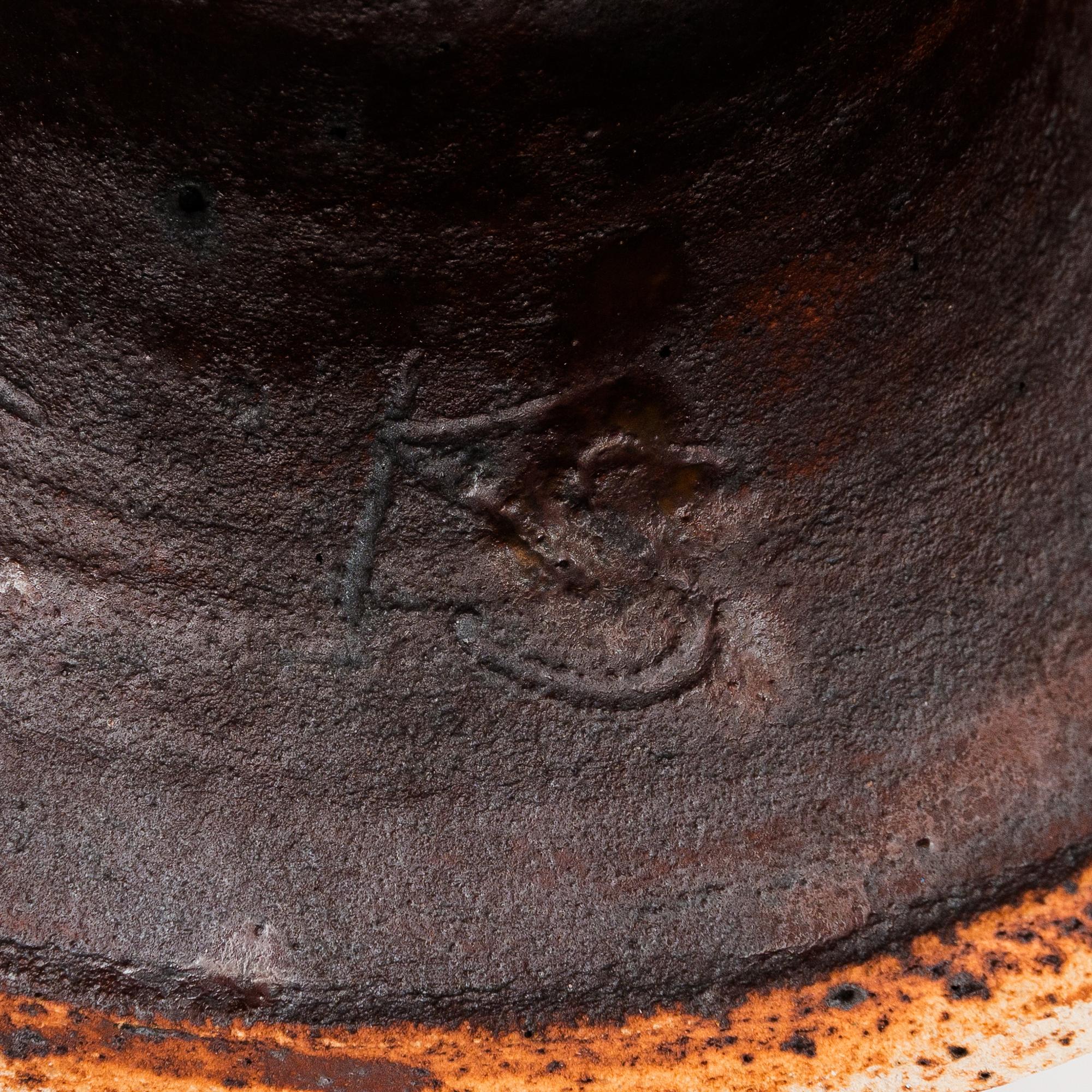 Kyllikki Salmenhaara, a stoneware bowl, signed KS Arabia.