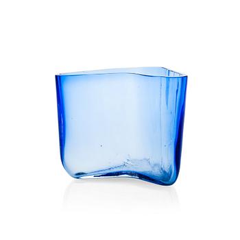 100. Alvar Aalto, A VASE.