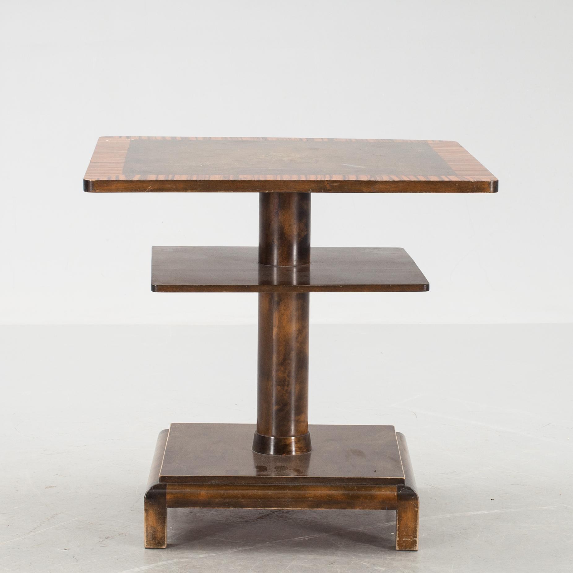 PELARBORD, Art-deco, 1900-talets första hälft.