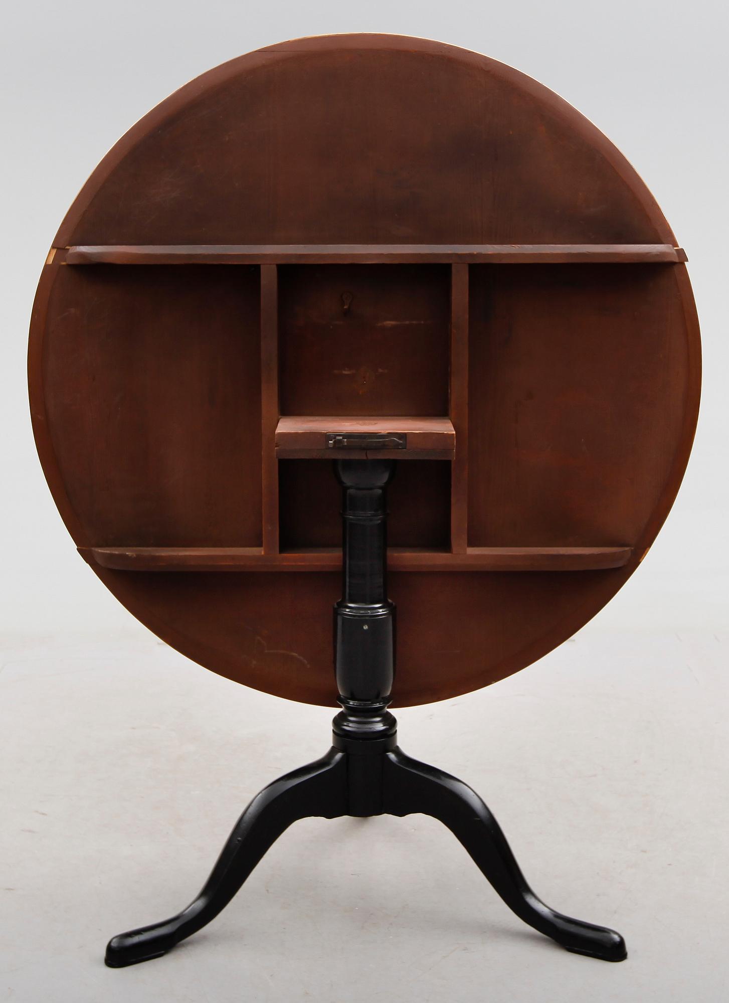 FÄLLBORD, 1800-talets första hälft.