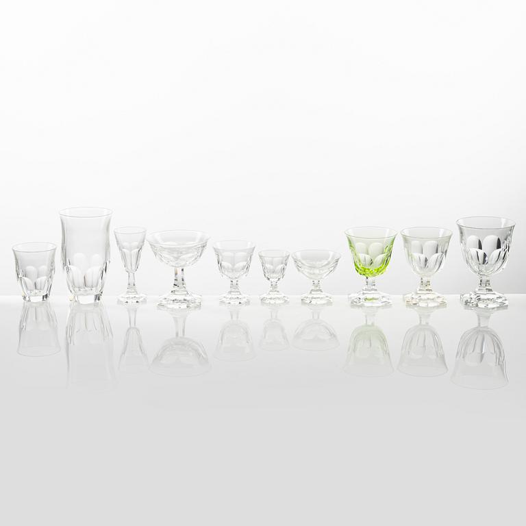 Set of glassware, ca 115 pieces, Elis Bergh, "Kronoberg", mid 1900's.