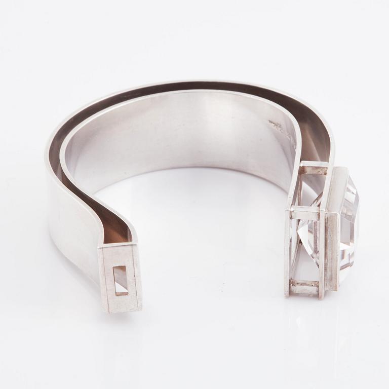 Rey Urban, a sterling silver bracelet set with a faceted rock crystal, Stockholm 1981.