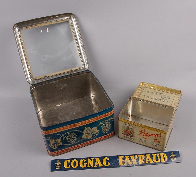 PLÅTBURKAR 5 st samt SKYLT. 1900-tal.