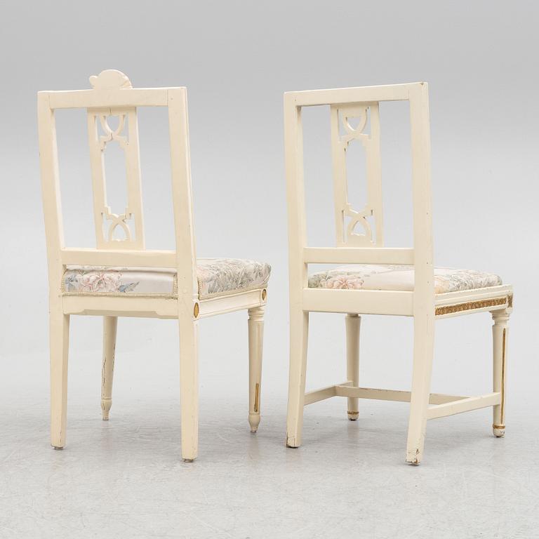 Two Gustavian chairs, end of the 18th century.
