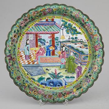 A group of four Chinese objects, Qing dynasty and China, 19th and 20th century.