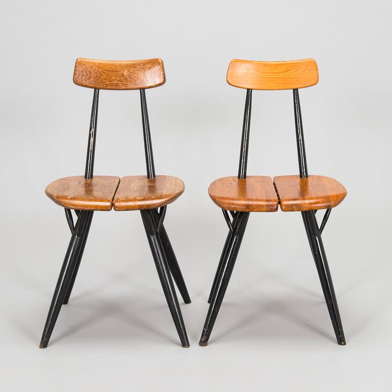 Ilmari Tapiovaara, two 'Pirkka' chairs Asko late 1950s and Laukaan Puu 1960s.