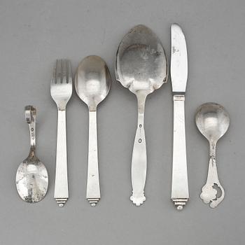 PARTI BESTICK, silver, 6 delar, bl.a. 3 delar sterling, "Pyramid", Harald Nielsen, Georg Jensen, 1945-77. Vikt 250 g.