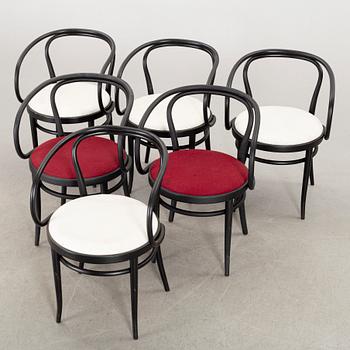 A SET OF 6 THONET CHAIRS.