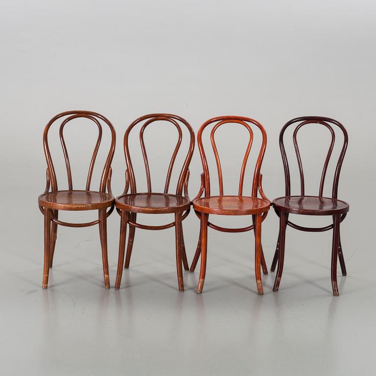 A SET OF 8 BENTWOOD CHAIRS SECOND HALF OF 20TH CENTURY.