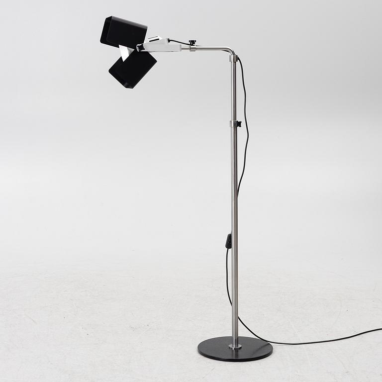 Yrjö Kukkapuro, golvlampa, "YK100C", Blond, samtida.