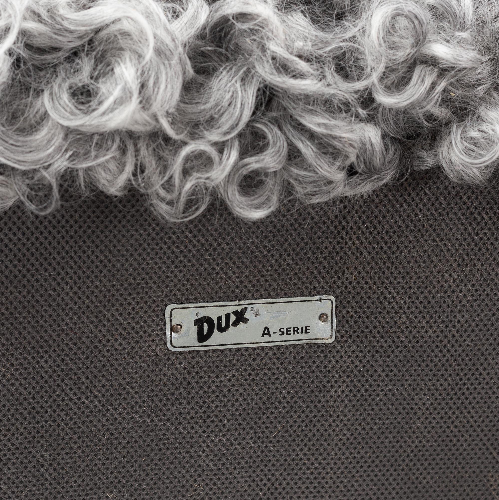 Dux, a Swedish Modern easy chair, 1940's/50's.