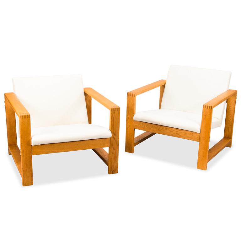 Reino Ruokolainen, A pair of 1960s H-model armchairs for Haimi, Finland.