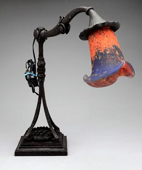 BORDSLAMPA, La Verre Francais, art deco, 1900-talets första hälft.