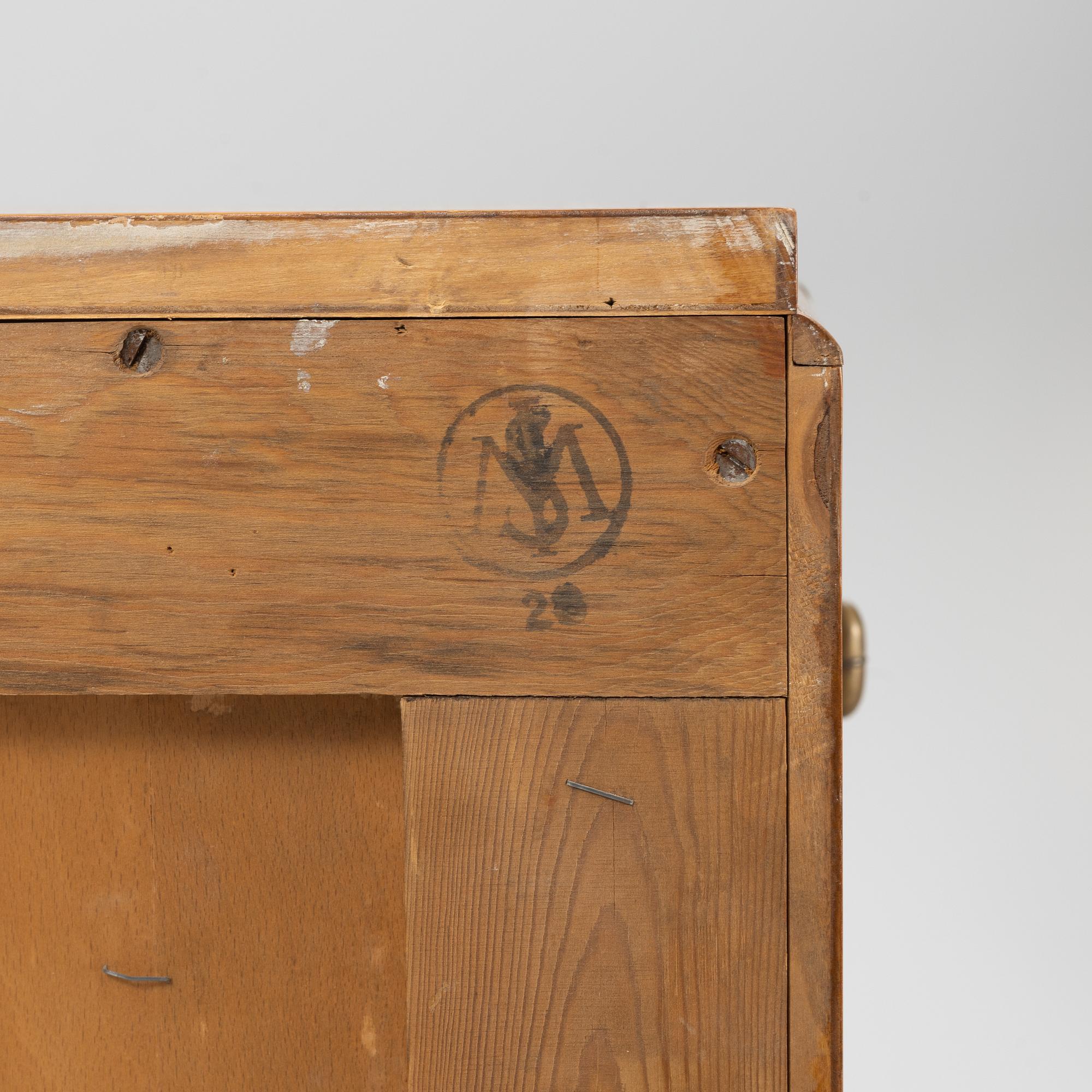 Bertil Fridhagen, a Swedish Modern cabinet, model 'Eugen', Svenska Möbelfabrikerna Bodafors, mid 20th Century.