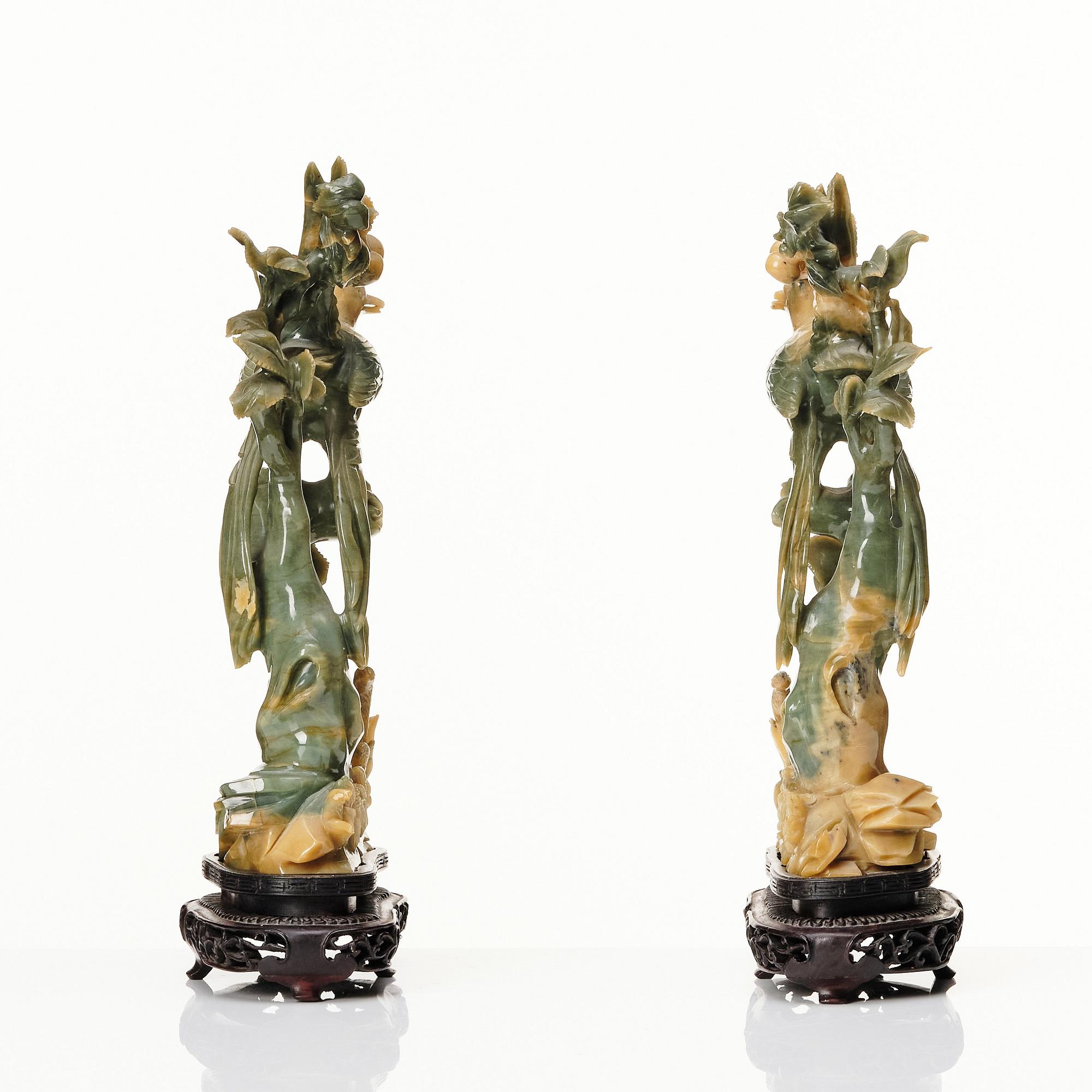 Skulpturer, 1 par, nefrit, Kina, 1900-tal.