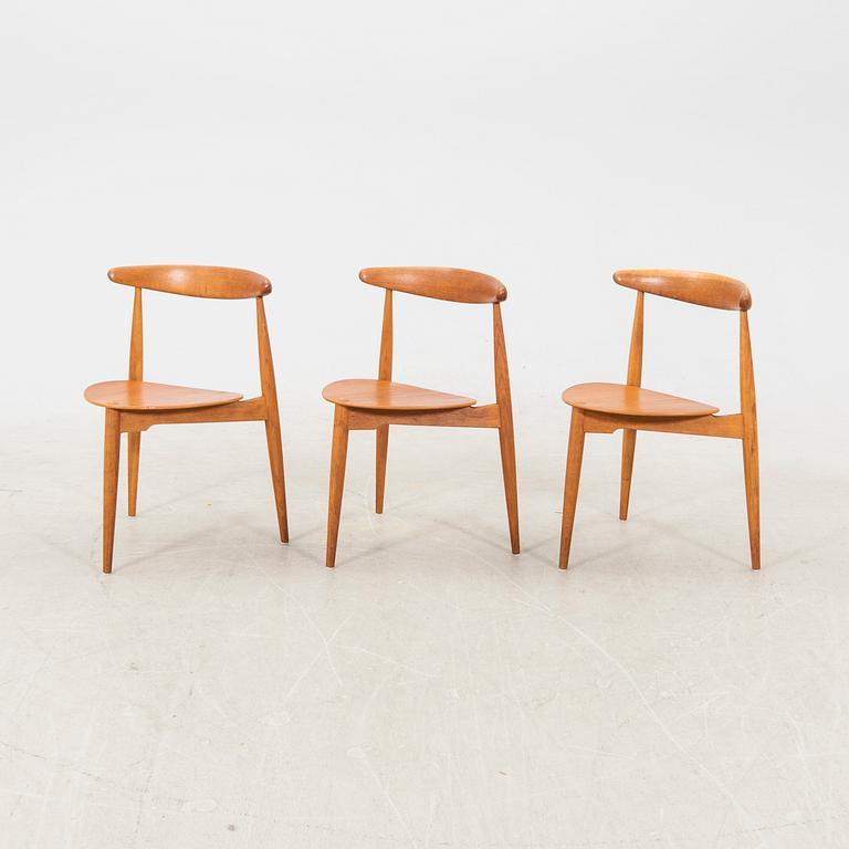 Hans J Wegner, stolar, 6 st, "Hjertestolen". Fritz Hansen, Danmark, 1950/60-tal.