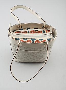 VÄSKA, Gucci.