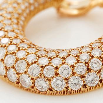 Cartier ett par örhängen.