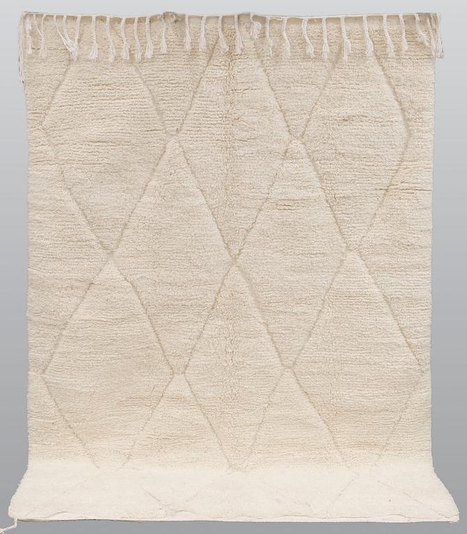 A carpet, Morocco, ca 282 x 194 cm.