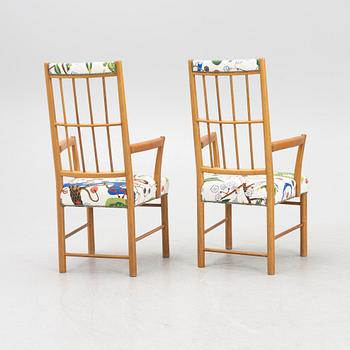 Josef Frank, a pair of armchairs model 562, Firma Svenskt Tenn.