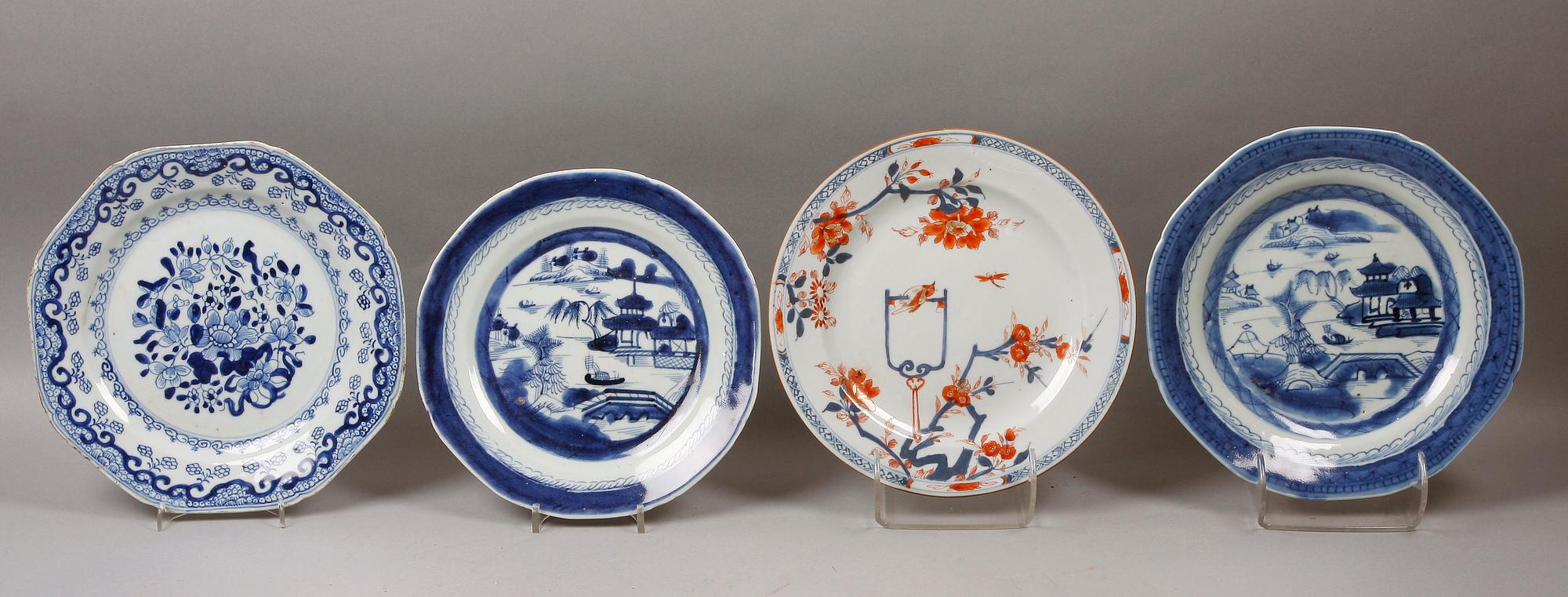 TALLRIKAR, 4 st, porslin, Kina. 1700-1800-tal.