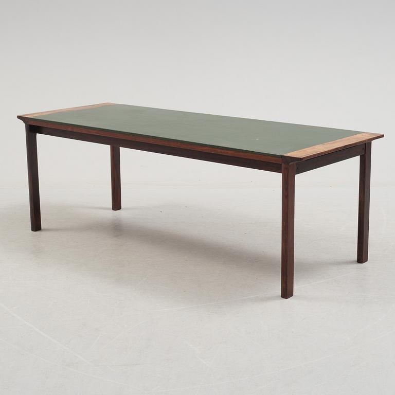 A 1960's Danish sofa, with 2 easy chairs and 2 tables by Glostrup.