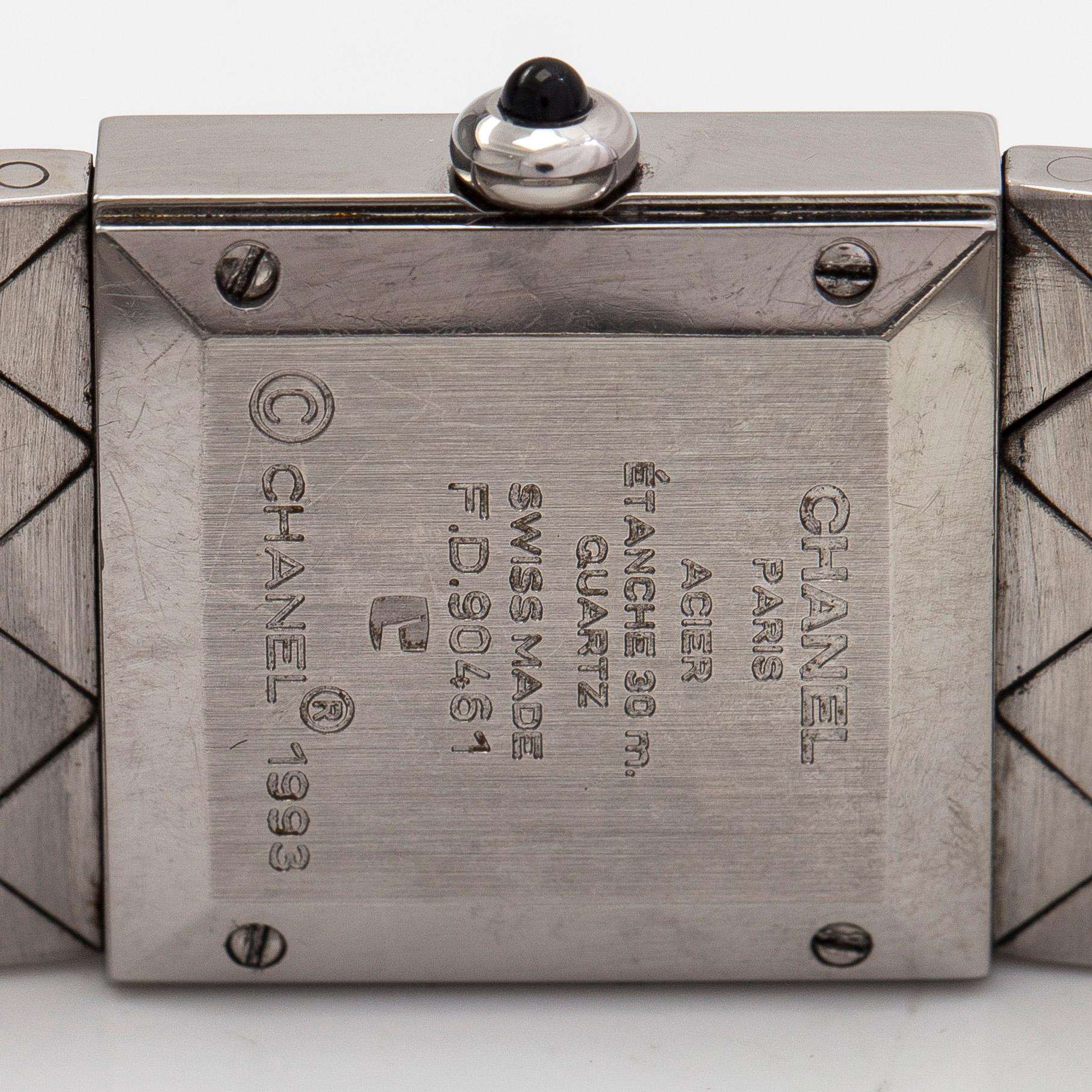 Chanel, Matelasse Quilt Acier, wristwatch, 19 mm.